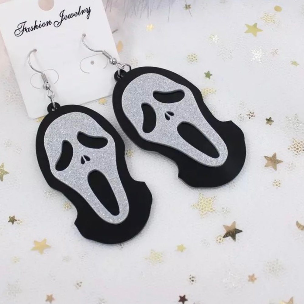SCREAM earrings